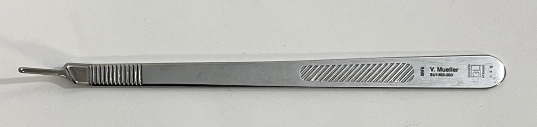 V. Mueller SU1403-003 No. 3L surgical knife handle, stainless steel, durable, Germany-made.