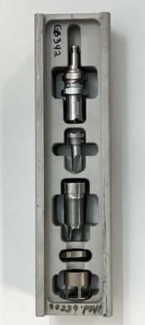 Aesculap 05500 Stainless/GB342: High-quality instruments with holder, ensuring durability and precision for medical and surgical use.