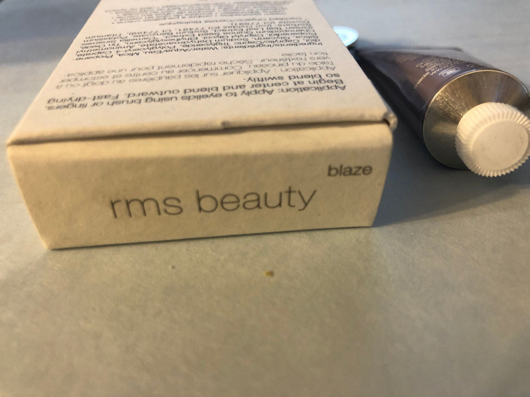 RMS Beauty Eyelight Cream Eyeshadow - Longwearing Crease-Proof Organic Liquid Eyeshadow, Nourishing, Natural and Buildable Shades for Night and Day - Blaze (0.28 oz / 8.28 ml)