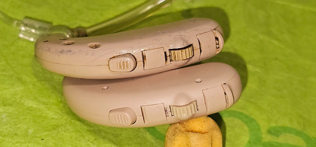 PAIR of Siemens Fast P BTE Hearing Aids