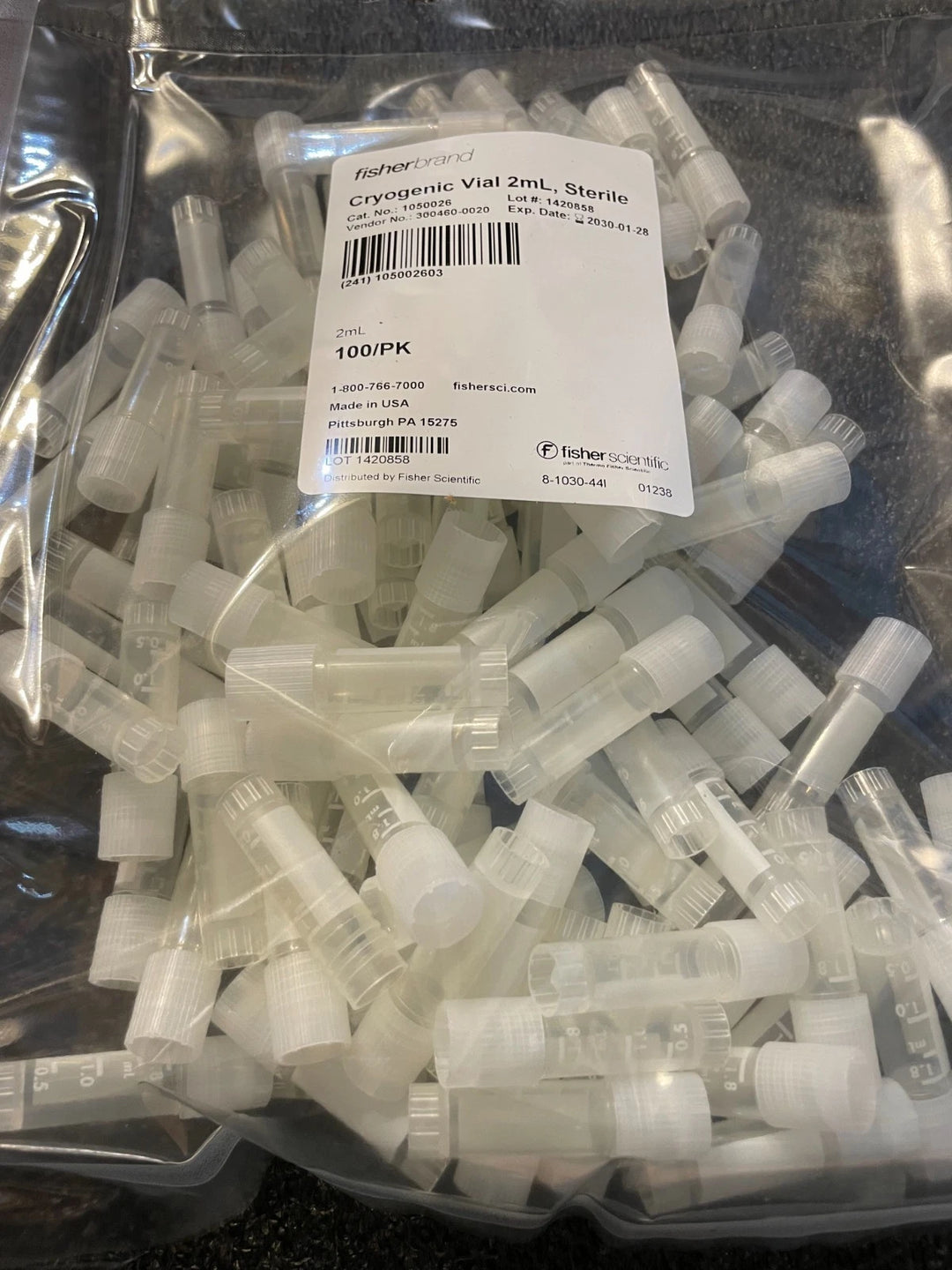 100 Thermo Scientific 1050026 Externally Internally Threaded Cryogenic EXP 2/30
