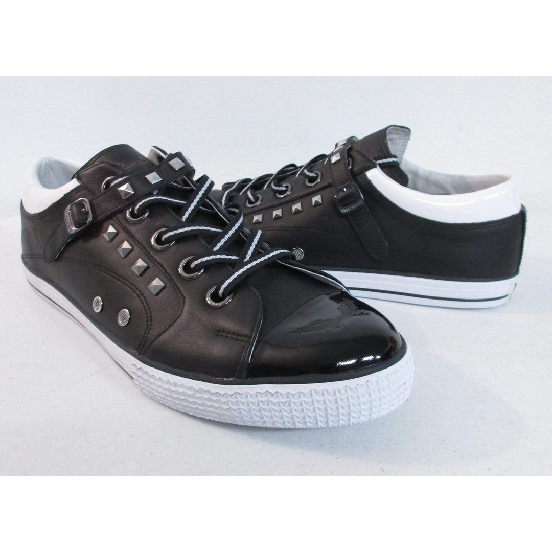 Sleek black Robin's Jean Nathan sneakers for men, featuring a stylish design with logo detailing and a comfortable, modern silhouette.