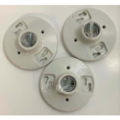 Legrand-Pass & Seymour 272CC18 Porcelain Lampholder (Lot of 3)