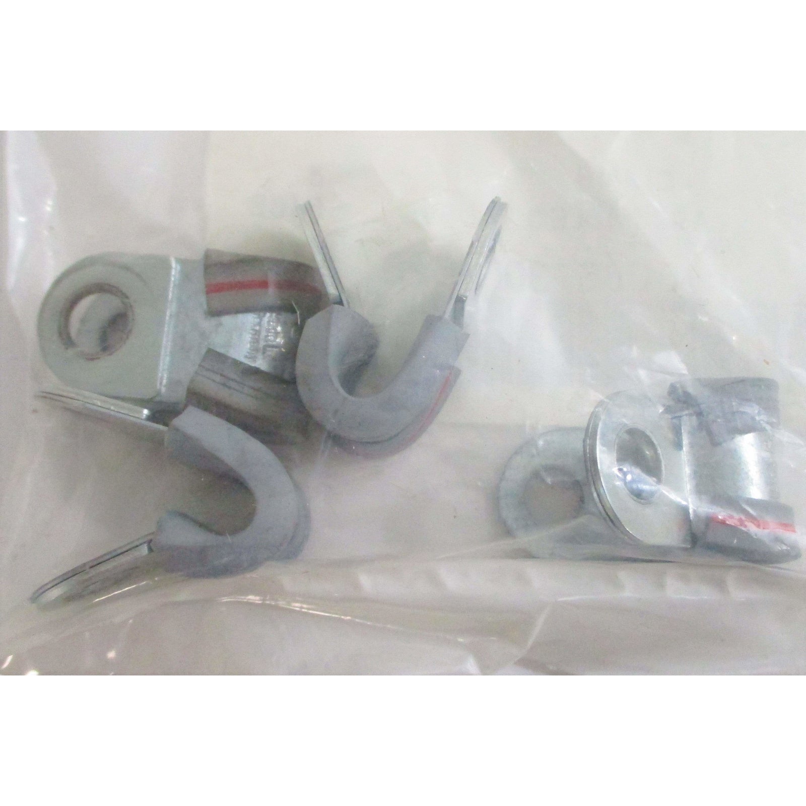 Navistar International Clamp 06673000626 (Pack of 4)