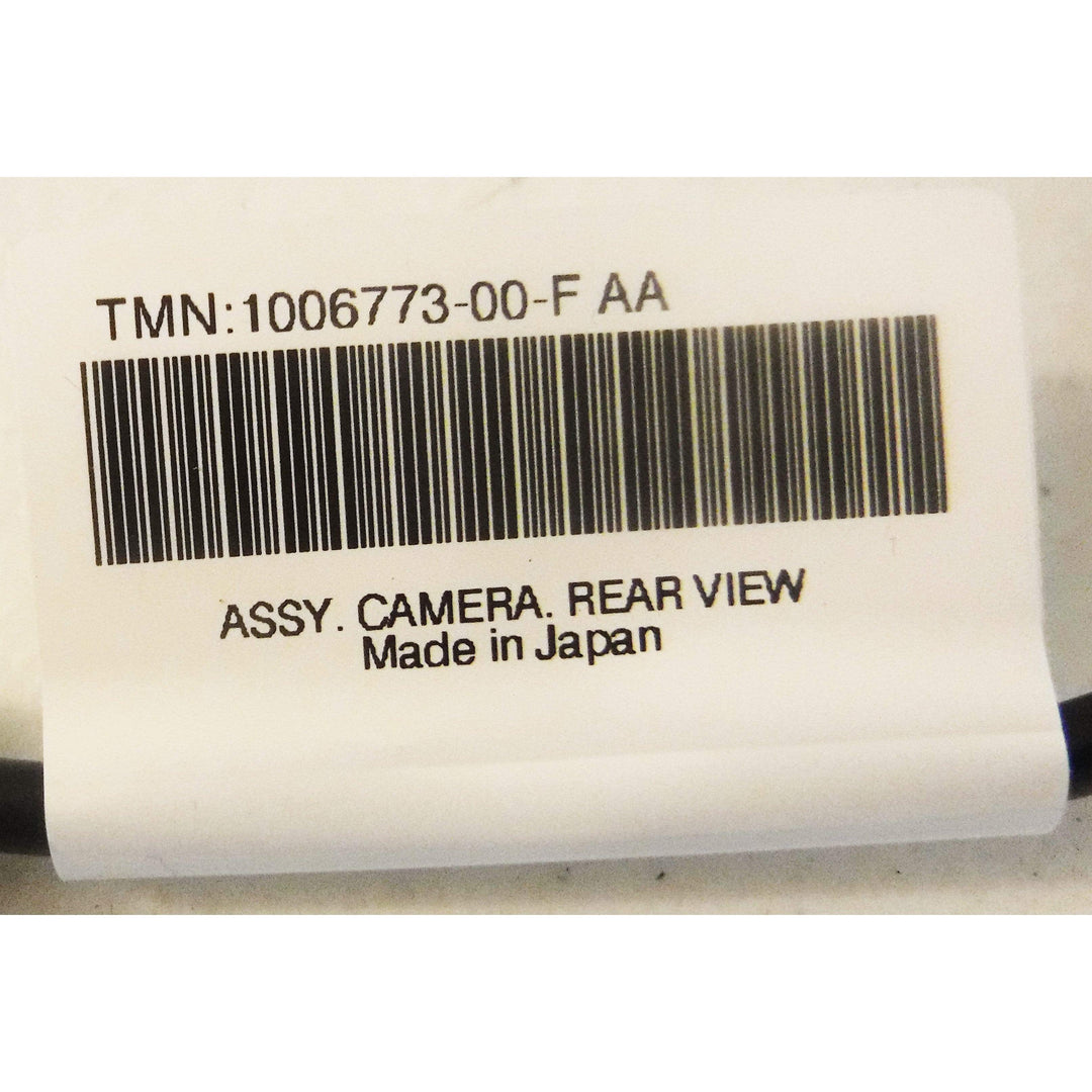 Tesla Rear View Camera & Harness 1006773-00-F  *