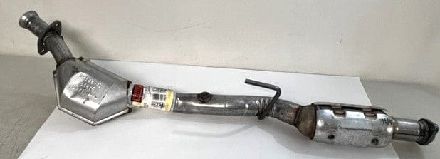 84226 Walker CalCat Direct Fit Catalytic Converter, C.A.R.B. compliant.